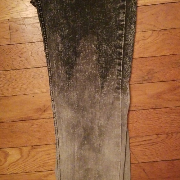 Pants - Picture 4 of 4